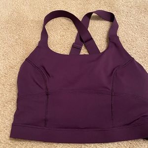 Lululemon sport bra